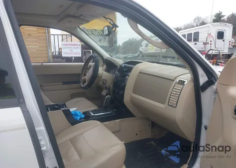 2011 Ford Escape Limited z USA, uszkodzony, nr VIN 1FMCU9EG2BKB00888